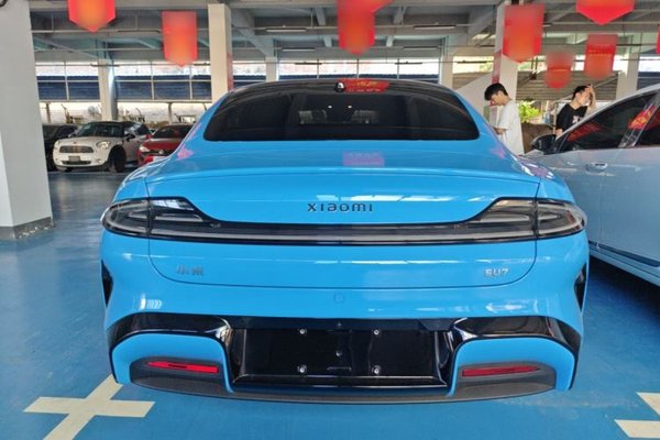 Xiaomi Auto SU7 2026, 100 км, за 40785 USD