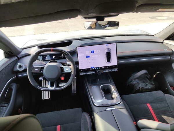 Xiaomi SU7 2025, 10900 км, за 53894 USD - фото 20