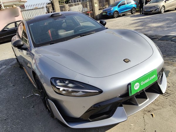 Xiaomi SU7 2025, 10900 км, за 53894 USD