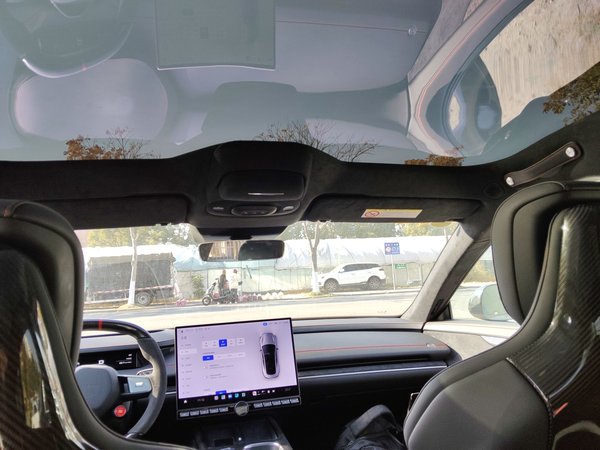 Xiaomi SU7 2025, 10900 км, за 53894 USD - фото 17