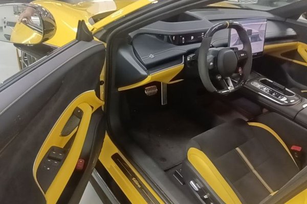 Xiaomi Auto SU7 Ultra 2025, 10700 км, за 61082 USD - фото 24