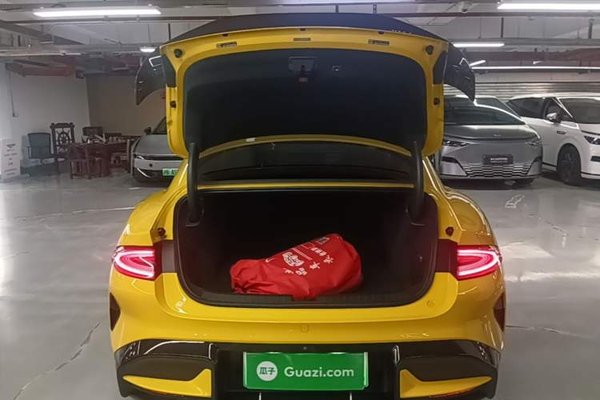 Xiaomi Auto SU7 Ultra 2025, 10700 км, за 61082 USD - фото 27