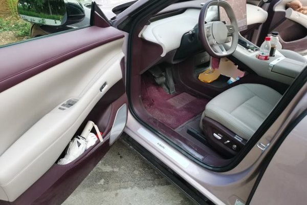 Xiaomi Auto YU7 2025, 22500 км, за 28922 USD - фото 17