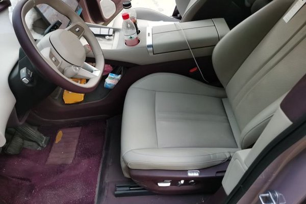 Xiaomi Auto YU7 2025, 22500 км, за 28922 USD - фото 16