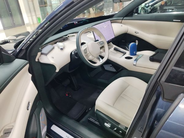 Xiaomi Auto YU7 2025, 20099 км, за 43733 USD - фото 18
