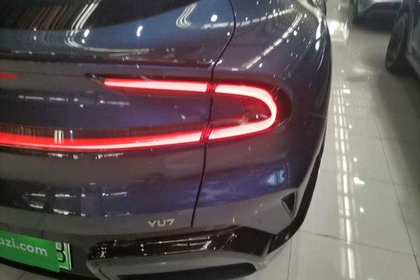Xiaomi Auto YU7 2025, 11000 км, за 34793 USD - фото 9