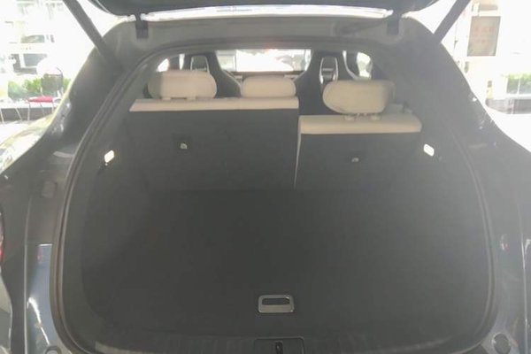 Xiaomi Auto YU7 2025, 12600 км, за 47128 USD - фото 22