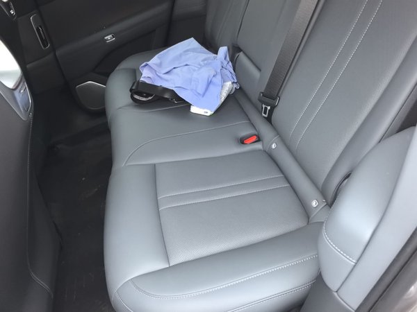 Xiaomi Auto YU7 2025, 12100 км, за 34852 USD - фото 18