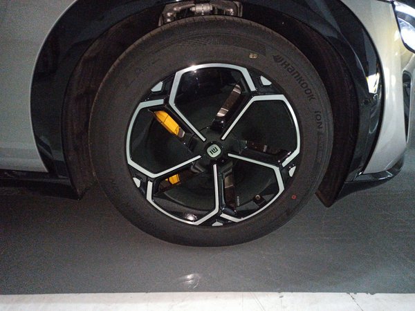 Xiaomi Auto YU7 2025, 200 км, за 46137 USD - фото 8