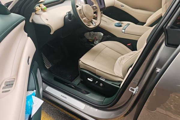 Xiaomi Auto YU7 2025, 21700 км, за 38107 USD - фото 16