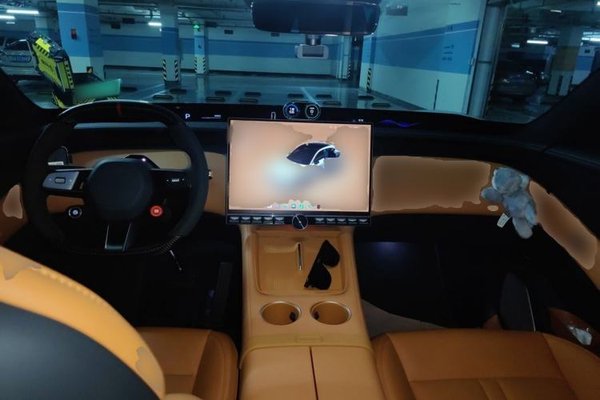 Xiaomi Auto YU7 2025, 1800 км, за 47123 USD - фото 9