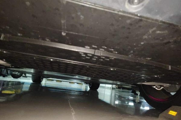 Xiaomi Auto YU7 2025, 1800 км, за 47123 USD - фото 25