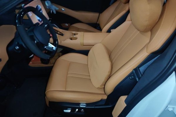 Xiaomi Auto YU7 2025, 1800 км, за 47123 USD - фото 15