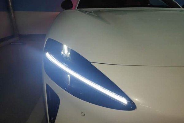Xiaomi Auto YU7 2025, 1800 км, за 47123 USD - фото 7