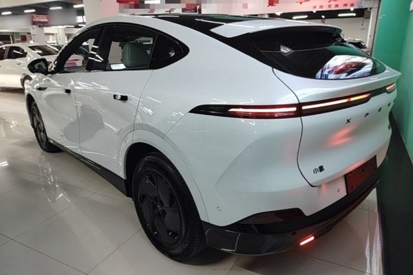 XPeng G6 2025, 30800 км, за 22361 USD