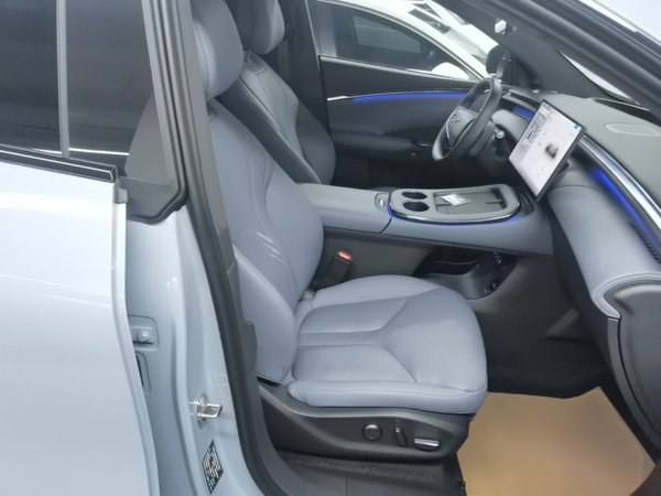 XPeng G7 2025, 3500 км, за 28095 USD - фото 23