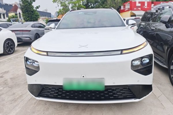 XPeng G9 2022, 75000 км, за 23987 USD