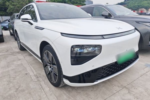 XPeng G9 2022, 75000 км, за 23987 USD
