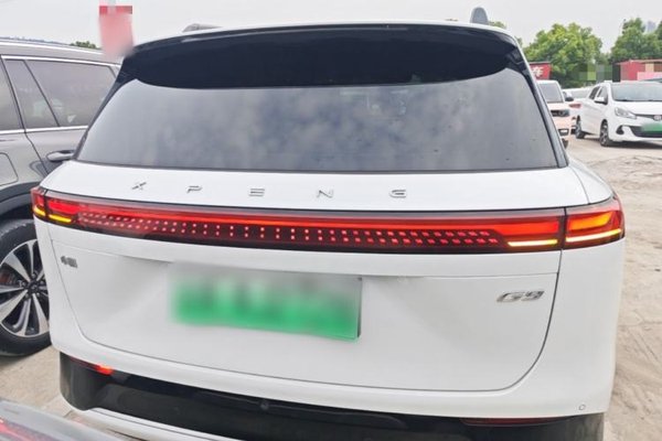 XPeng G9 2022, 75000 км, за 23987 USD