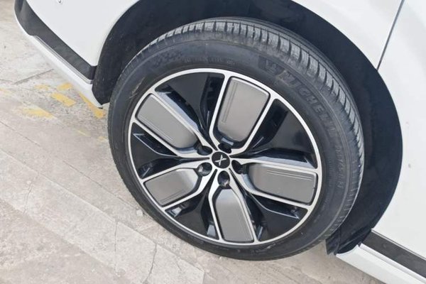 XPeng G9 2022, 75000 км, за 23987 USD - фото 10