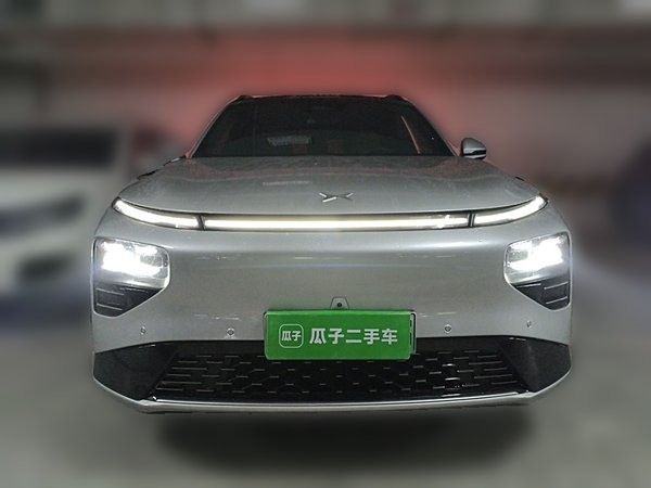 XPeng G9 · 2024 год