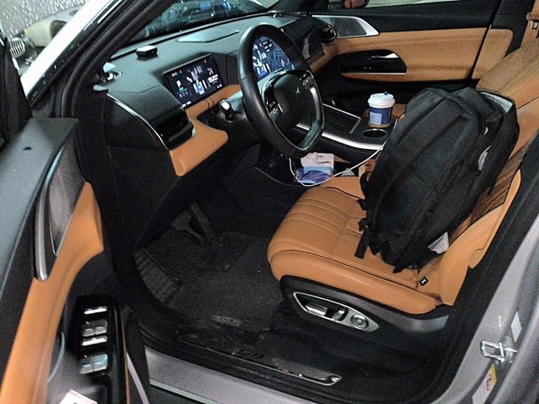 XPeng G9 2024, 63700 км, за 25892 USD - фото 18