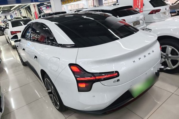 XPeng MONA M03 2025, 13799 км, за 18883 USD