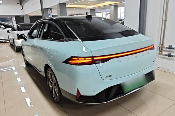 XPeng P5 2021, 71900 км, за 13690 USD