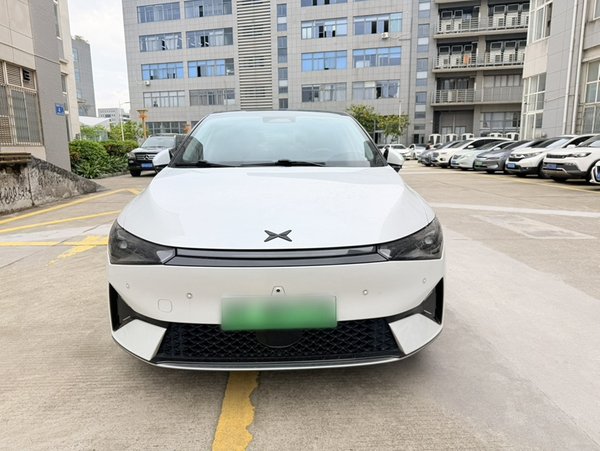 XPeng P5 2021, 73200 км, за 12233 USD