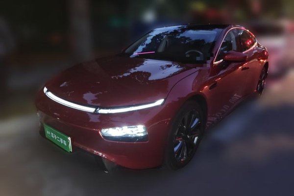 XPeng P7 · 2021 год
