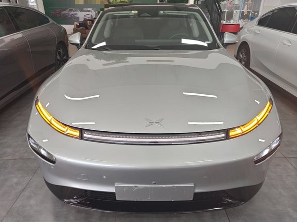 XPeng P7 2021, 89900 км, за 15754 USD