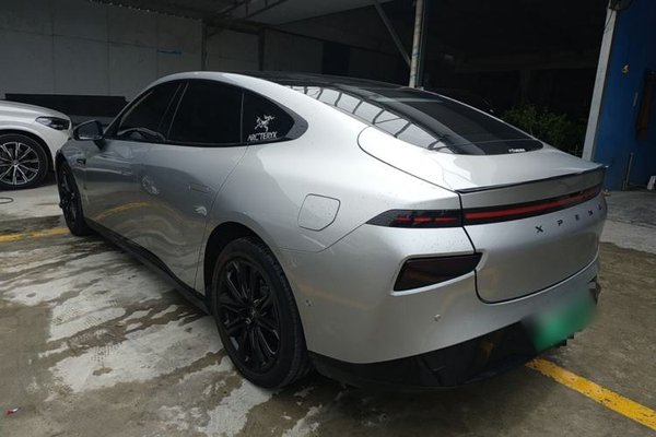 XPeng P7 2022, 118900 км, за 16778 USD