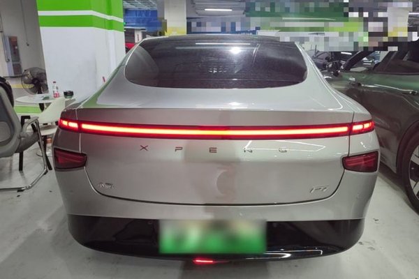 XPeng P7 2022, 51900 км, за 16381 USD