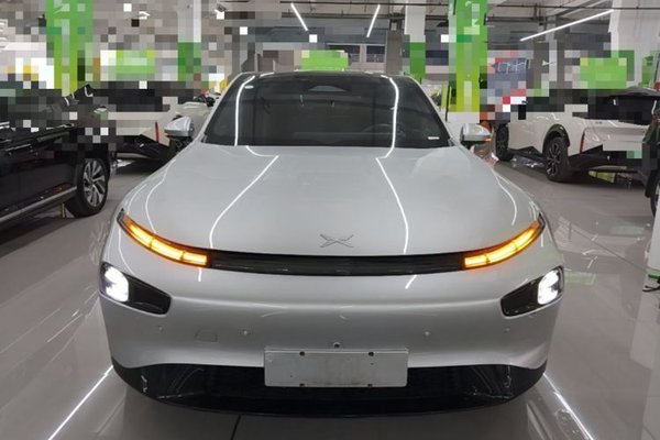 XPeng P7 2024, 37000 км, за 20993 USD