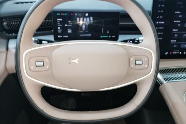 XPeng X9 2025, 5500 км, за 39397 USD - фото 9