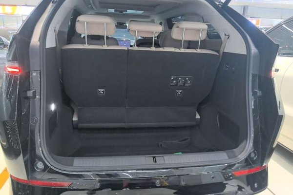 XPeng X9 2025, 7600 км, за 41824 USD - фото 22