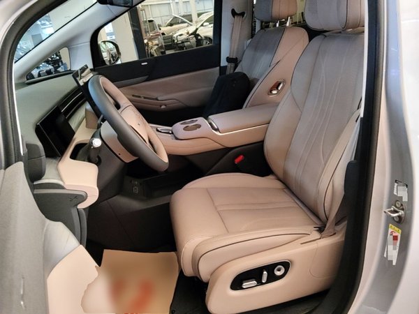 XPeng X9 2025, 16100 км, за 41872 USD - фото 18