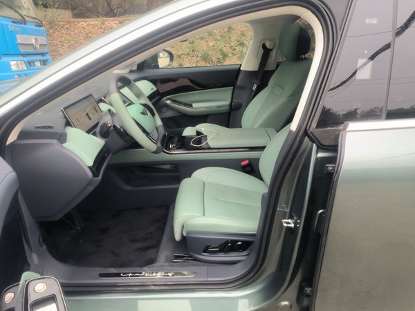 Yuanhang Y6 2024, 1600 км, за 19411 USD - фото 18