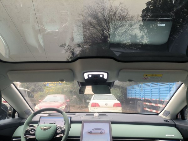 Yuanhang Y6 2024, 1600 км, за 19411 USD - фото 21