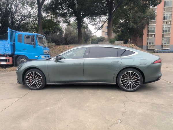 Yuanhang Y6 2024, 1600 км, за 19411 USD