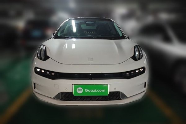 Zeekr 001 2021, 86300 км, за 19632 USD