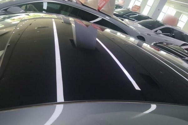 Zeekr 001 2022, 31900 км, за 22494 USD