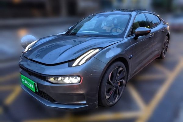 Zeekr 001 · 2022 год