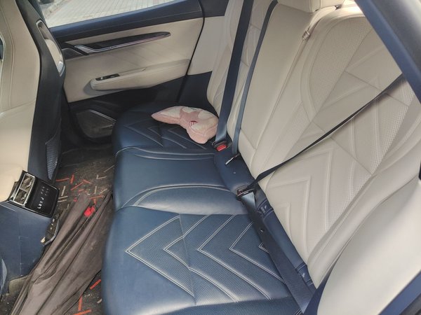 Zeekr 001 2023, 146600 км, за 18804 USD - фото 18