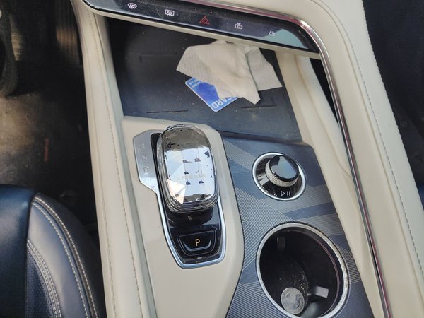 Zeekr 001 2023, 146600 км, за 18804 USD - фото 15