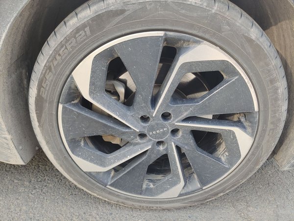 Zeekr 001 2023, 146600 км, за 18804 USD - фото 8