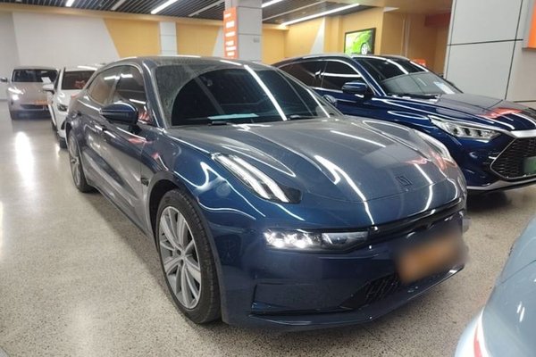 Zeekr 001 2023, 33000 км, за 25115 USD
