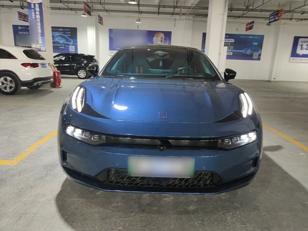 Zeekr 001 2023, 68200 км, за 27216 USD