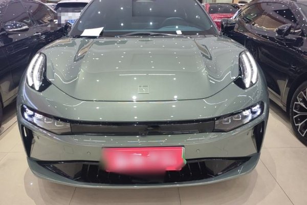 Zeekr 001 2024, 22799 км, за 28491 USD