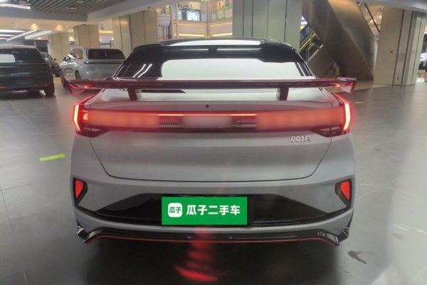 Zeekr 001FR 2023, 2700 км, за 57999 USD